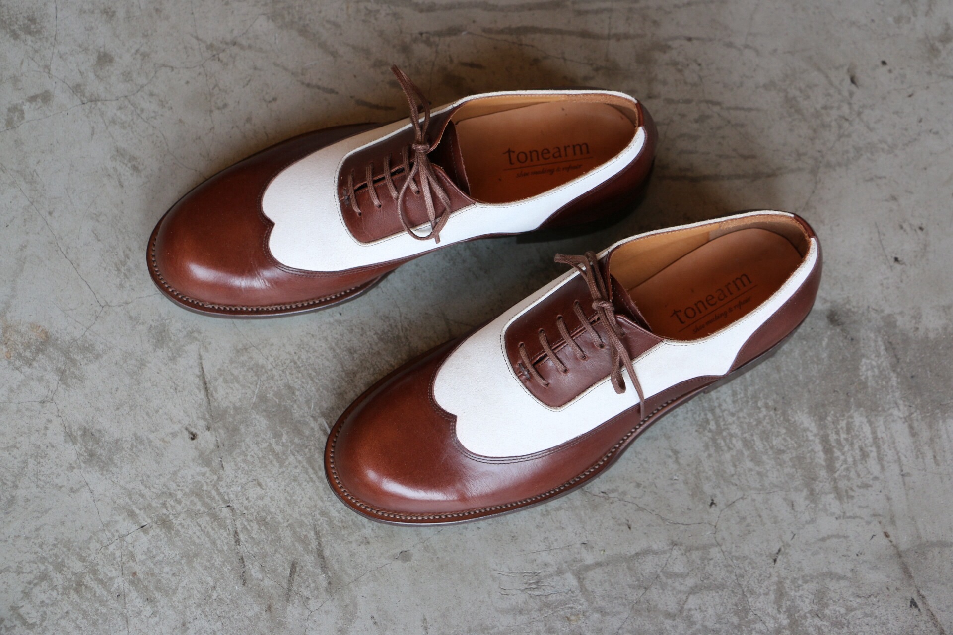 men's wingtip shoes