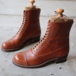 Ladies balmoral classic boots